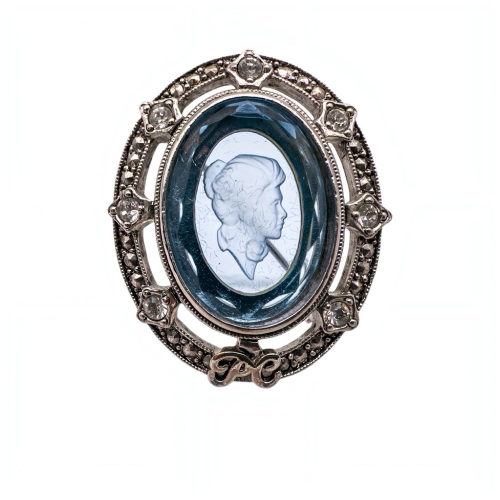 Vintage Avon 1998 99 Presidents Recognition Blue Victorian Cameo Brooch Pin PCE